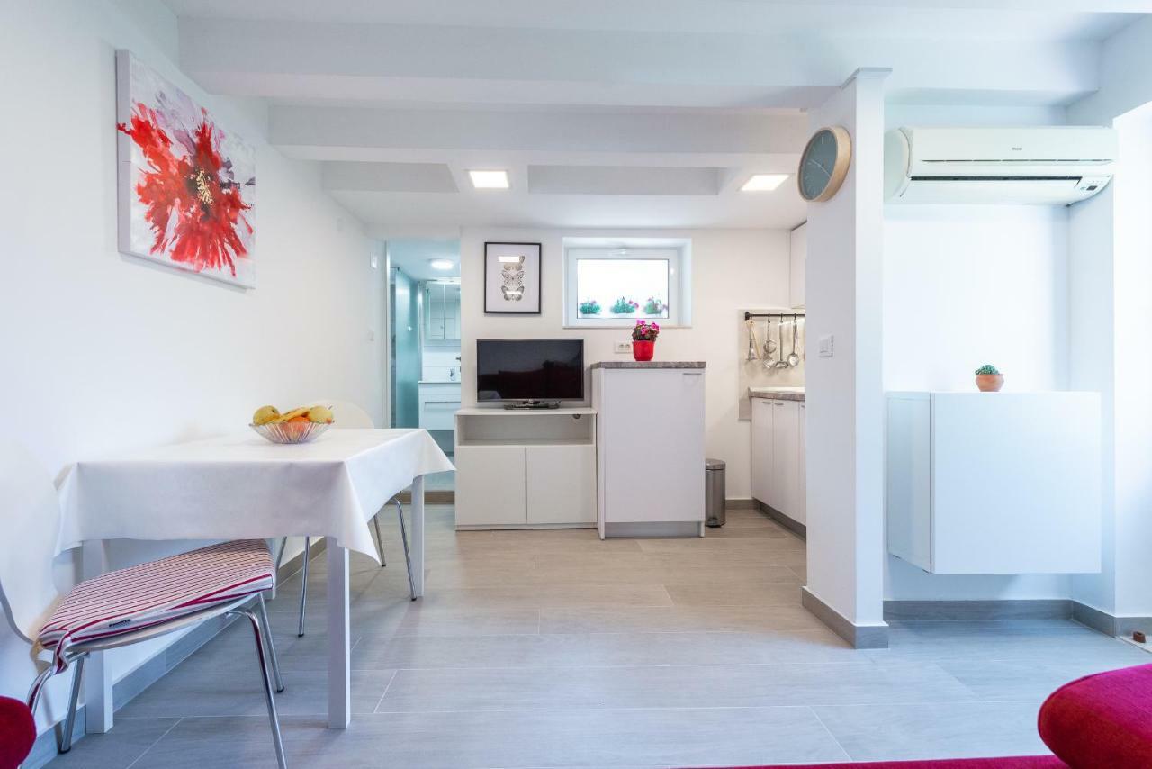 Apartments Nina&Anita - Self Check In Dubrovnik Exterior photo